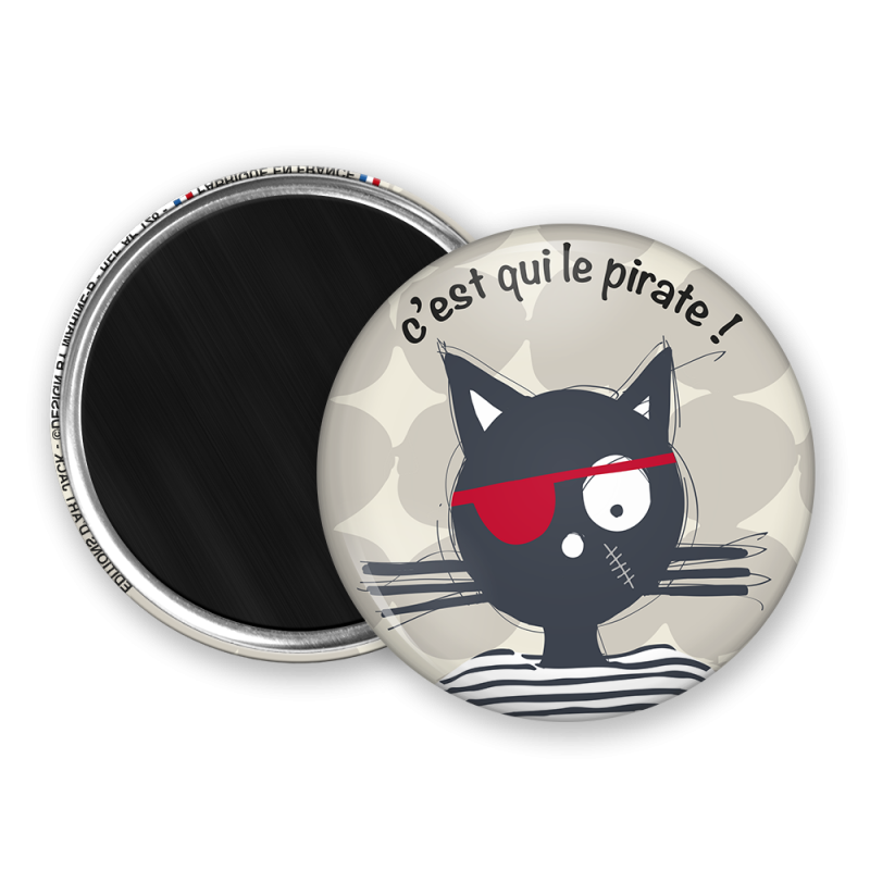 Magnet rond - Marine b - c'est qui le pirate